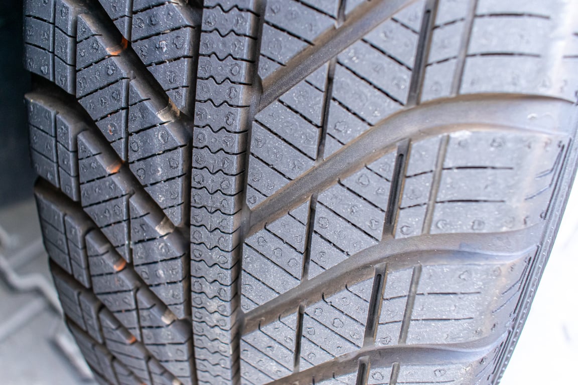 tire installation shop