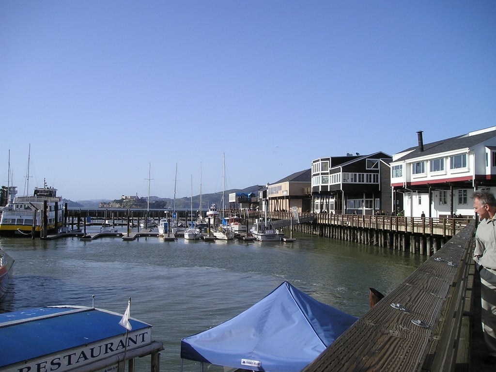 Alcatraz ferry Pier 33