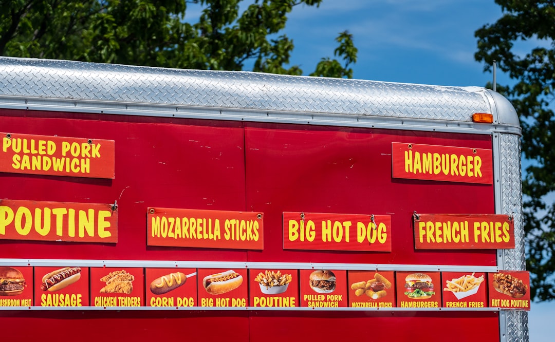 Cheap Prepared Meals: A Profitable Food Trailer Menu Strategy