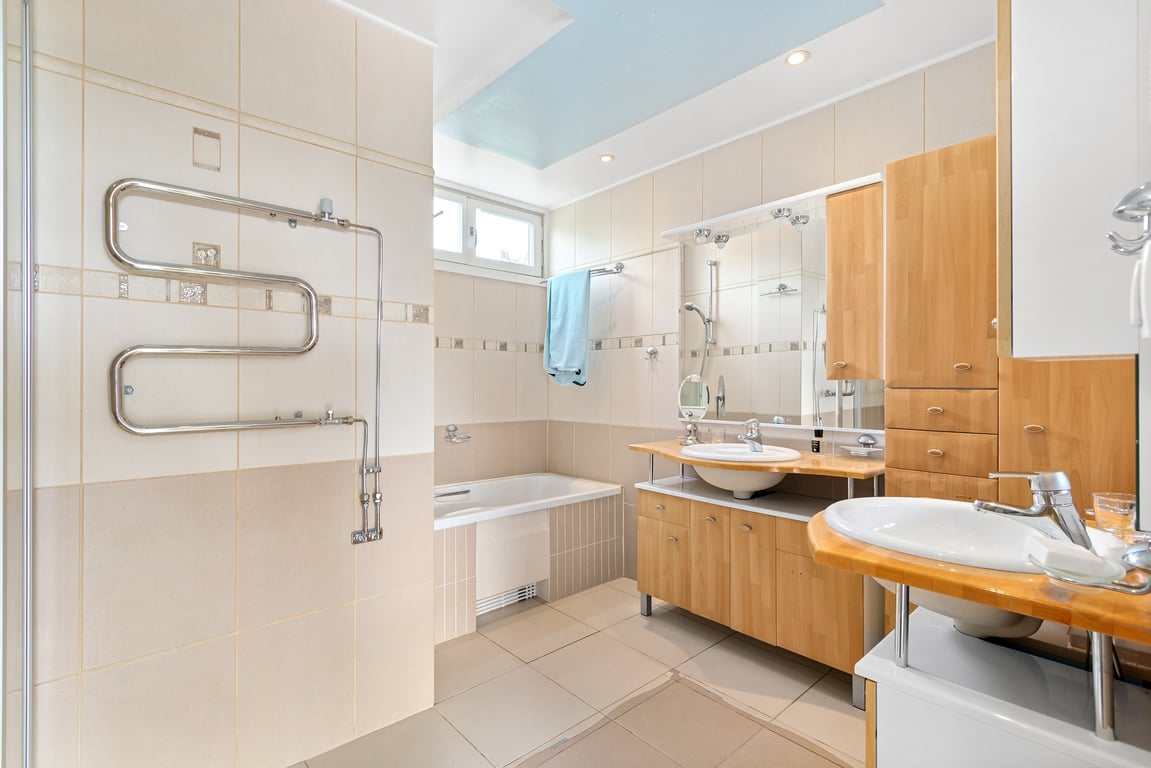 modern bathroom renovation