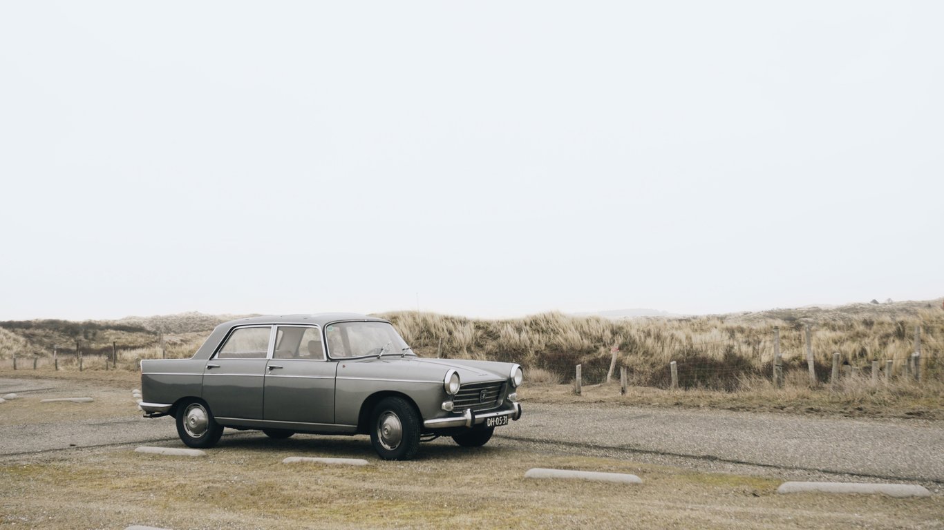 flat tire roadside
