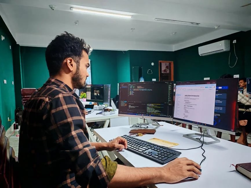 Image describing How to Hire a Web Developer in 2026 7 Proven Tips