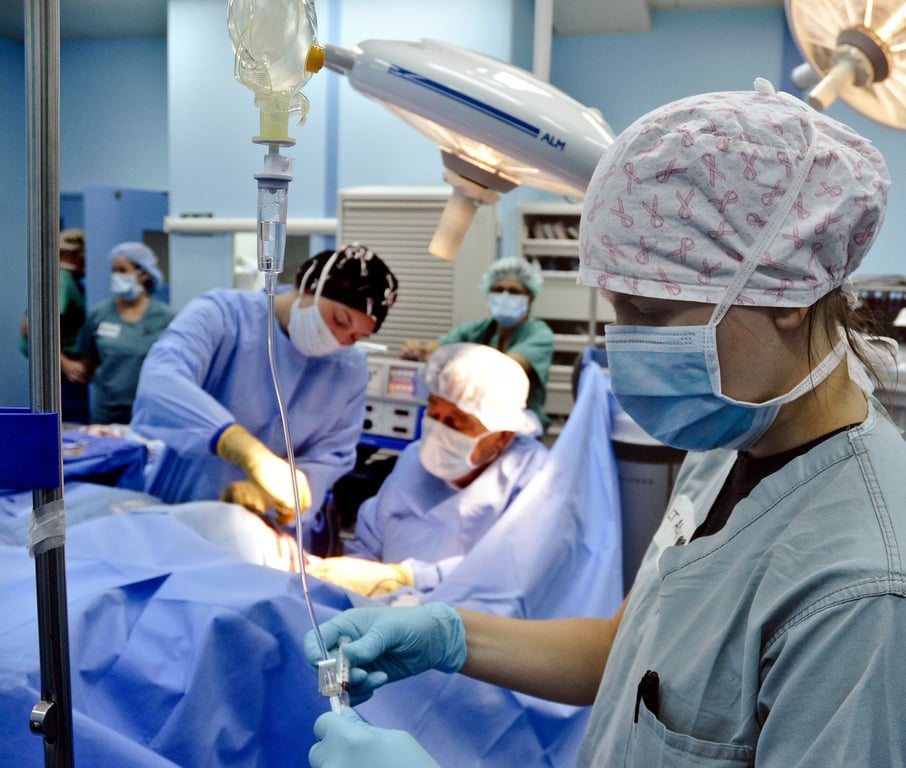 surgical technologist operating room