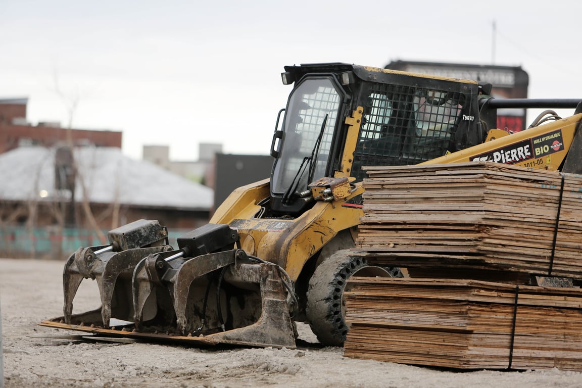 backhoe hydraulic repair