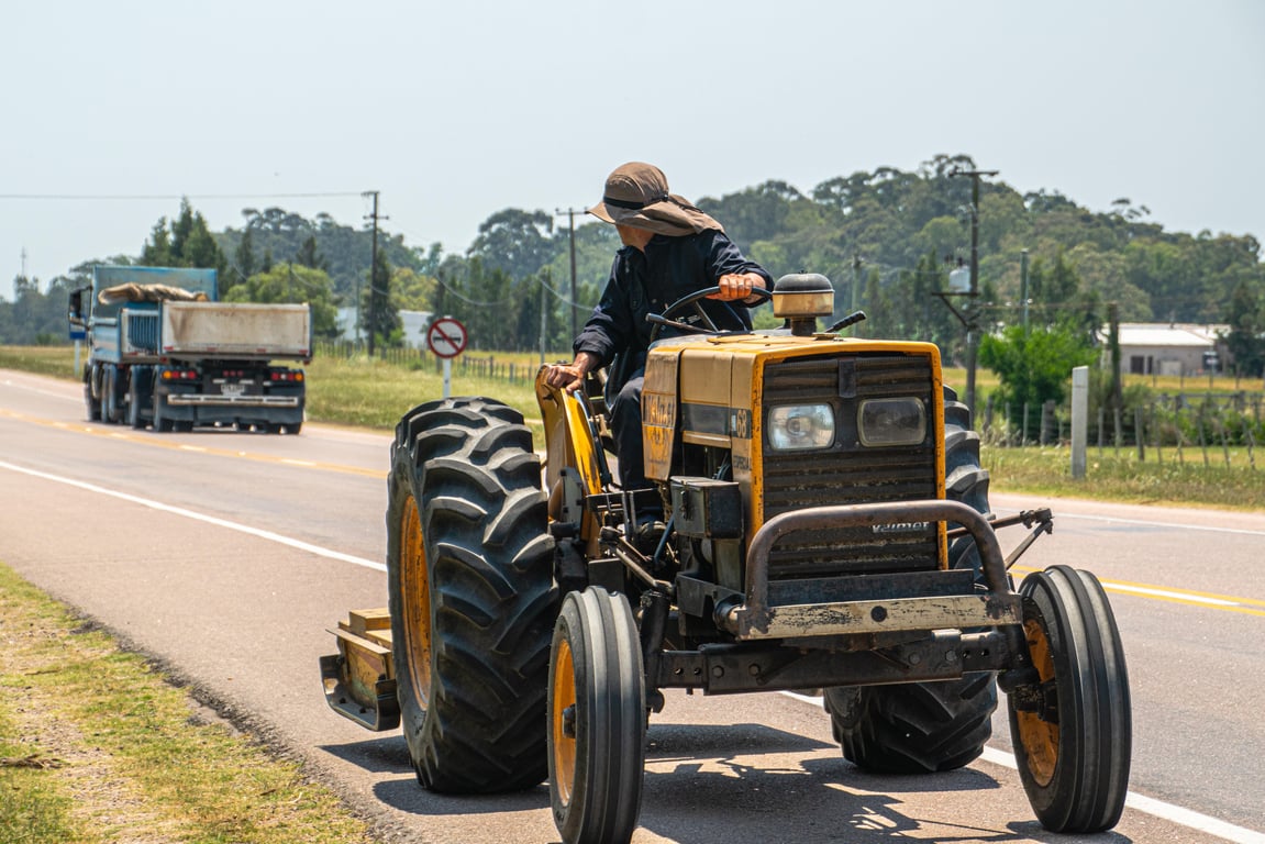 Freightliner Cascadia highway tractor
