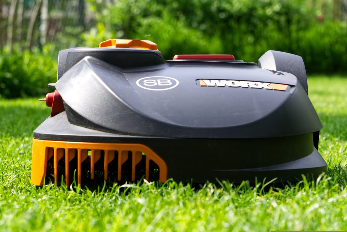 lawn mowing service