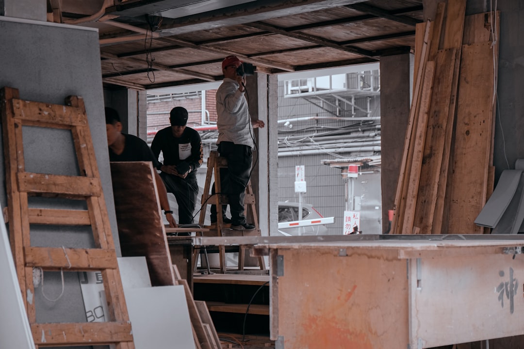Remodeling Companies Near Me: How to Compare Local Contractors Before You Hire