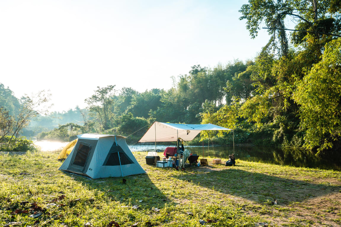 travel trailer campground campsite