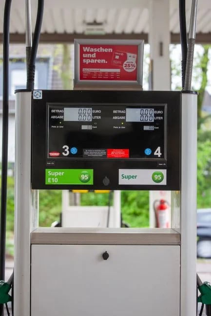 Image describing 2026 EV vs Gas Costs—How to Save Fast, Proven?
