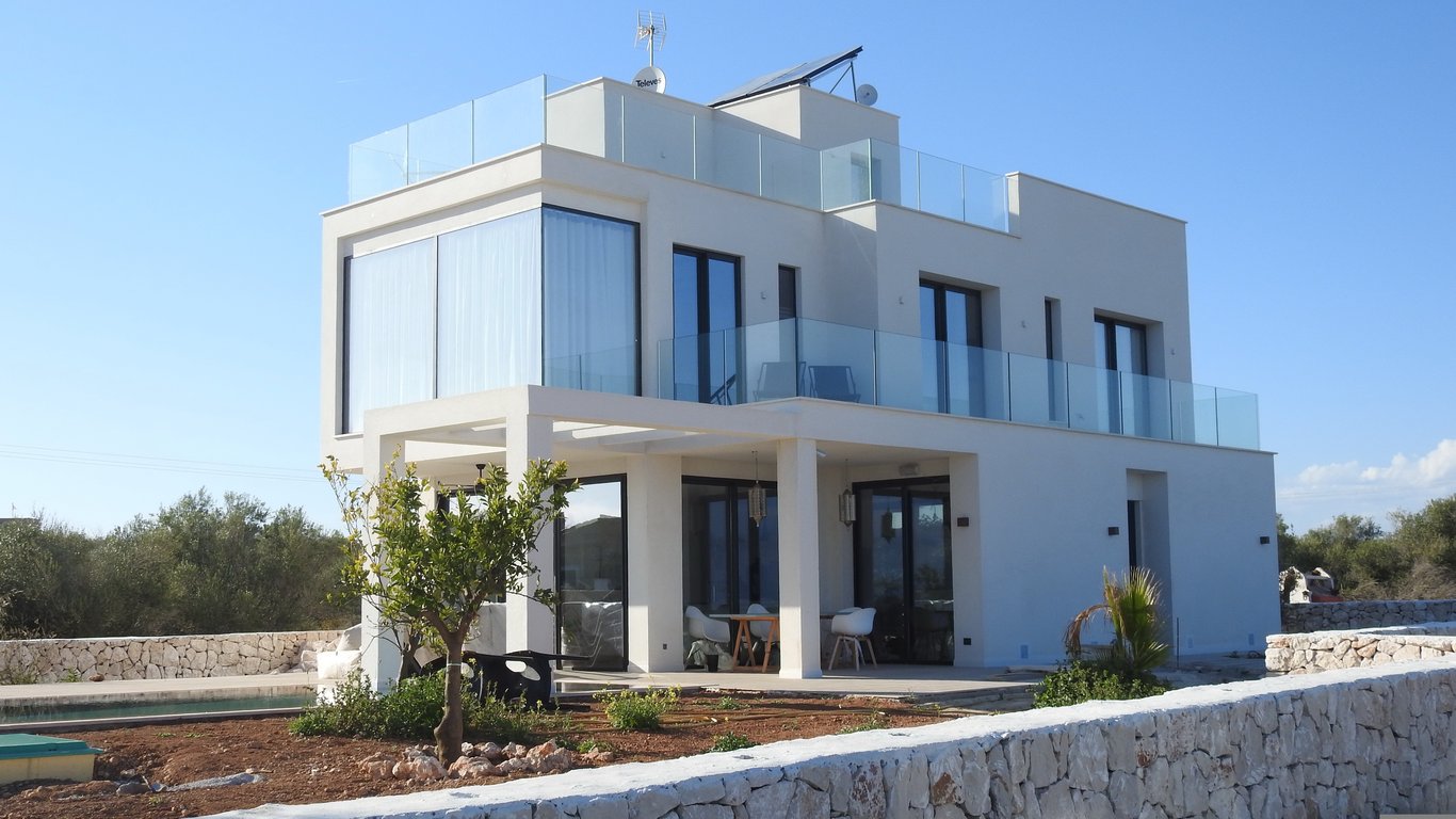 How to Hire Remodeling Contractors Who Protect Your Budget and Project Timeline