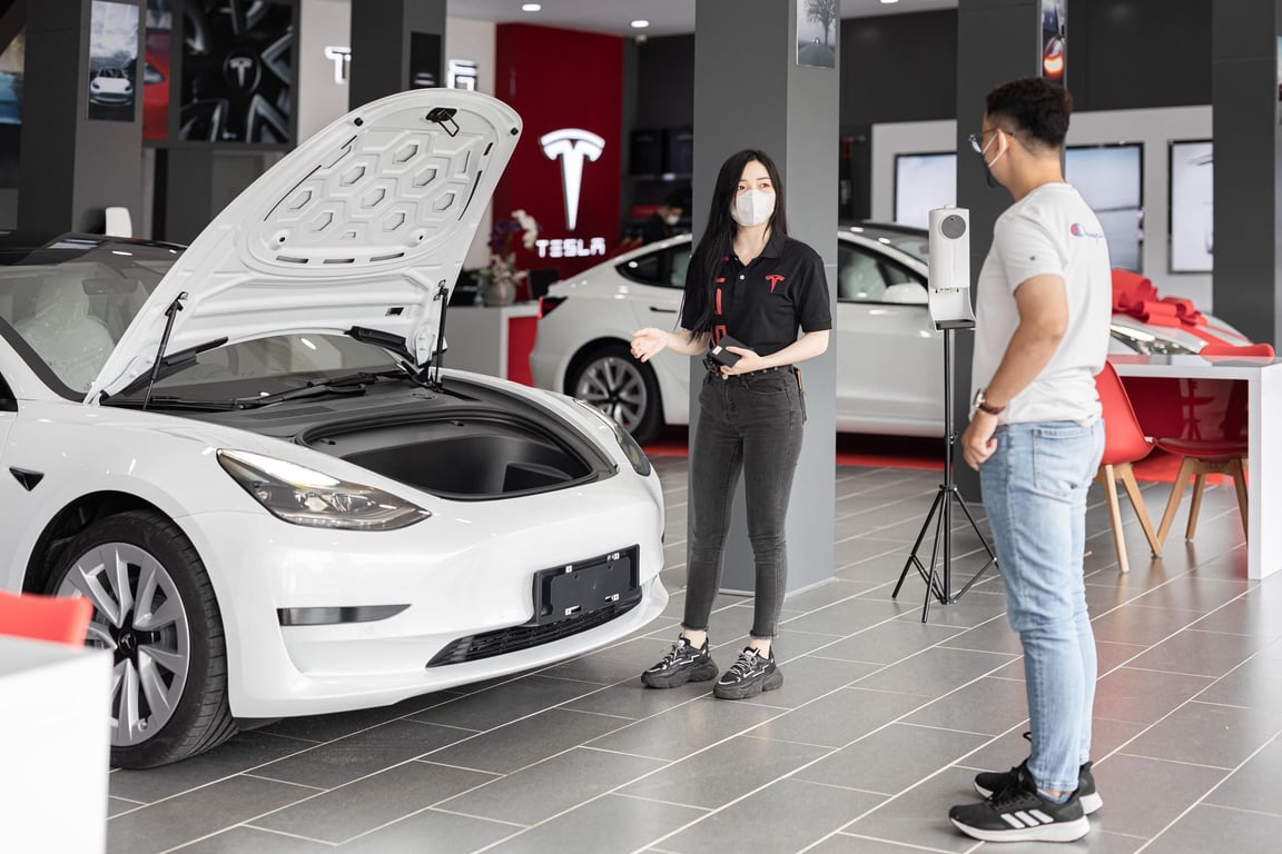 Installing a Tesla Wall Charger: Electrical Requirements, Costs, and Key Decisions