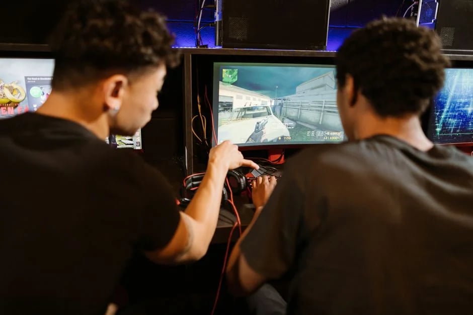 Image describing Top 15 Best Free Multiplayer PC Games in 2026—Now?