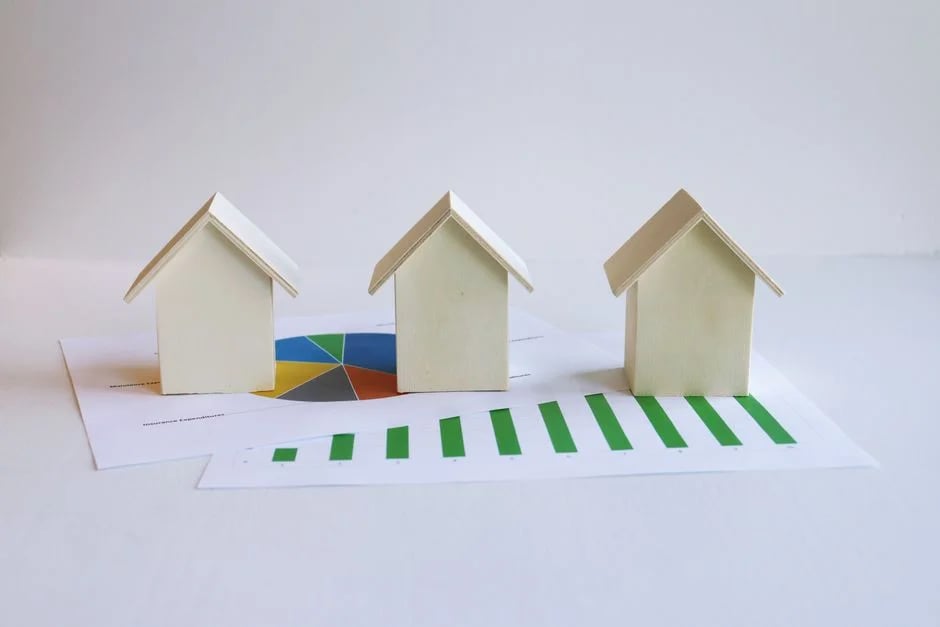 Image describing Top 7 Proven Real Estate Investments for 2026—Now!