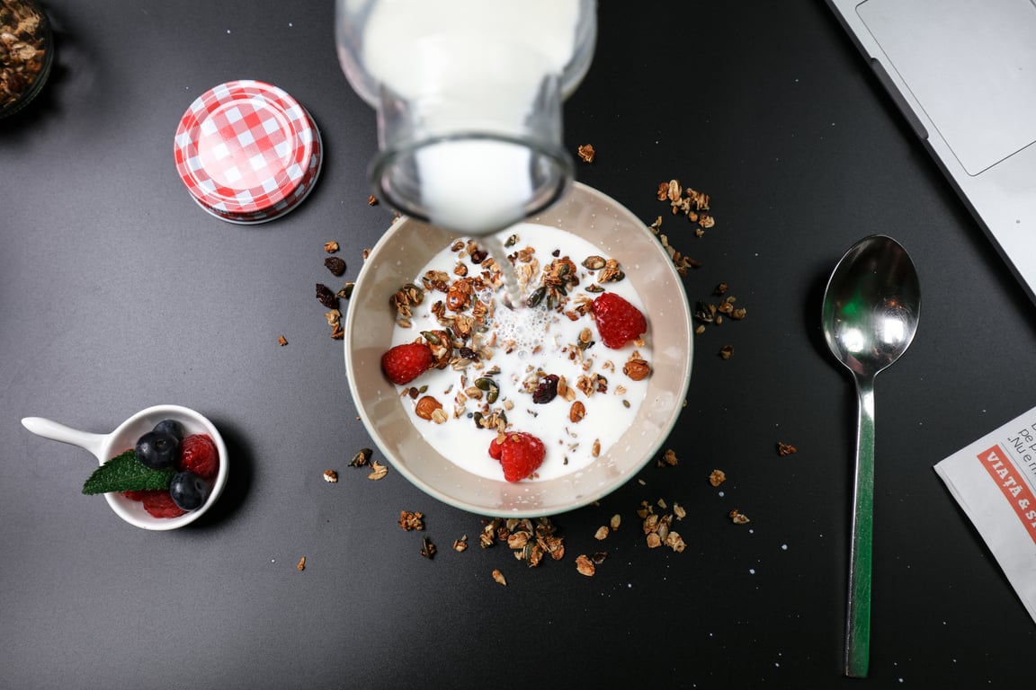 yogurt fruit breakfast