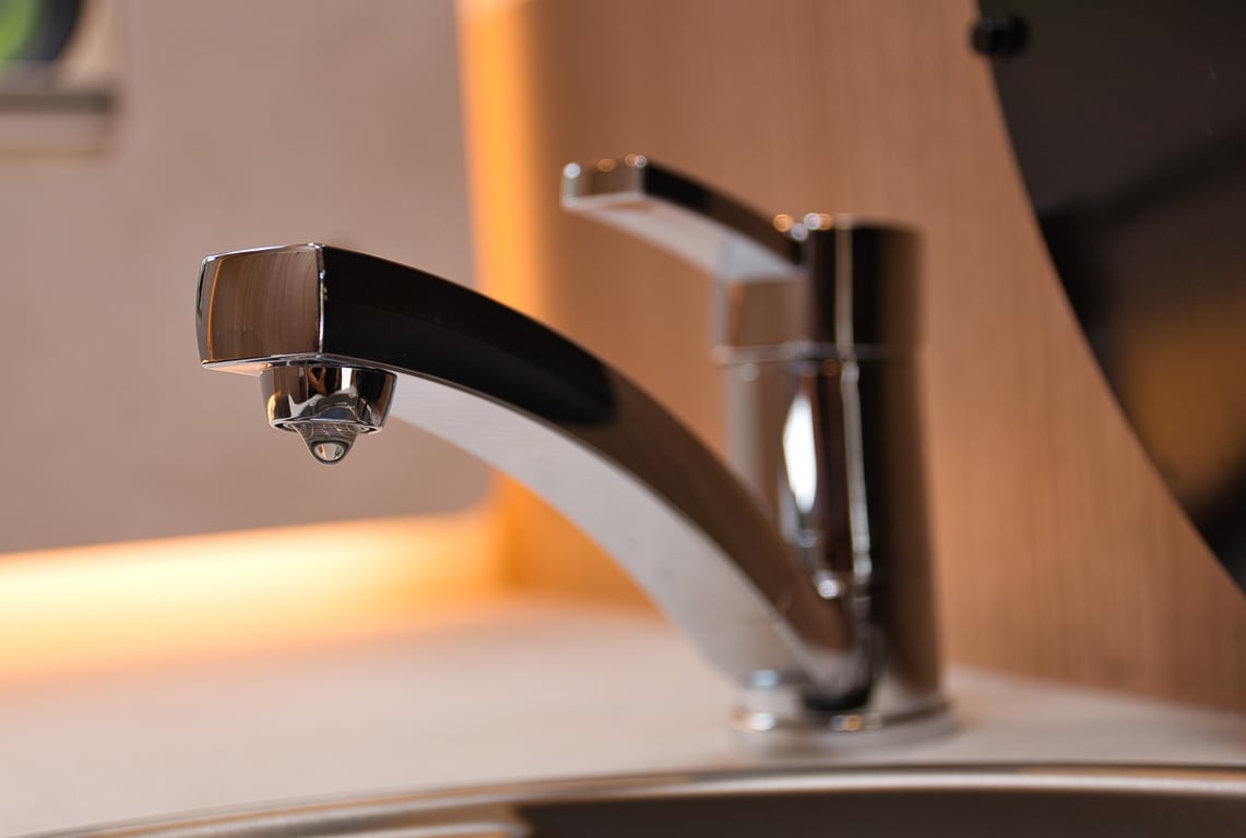 kitchen faucet installation