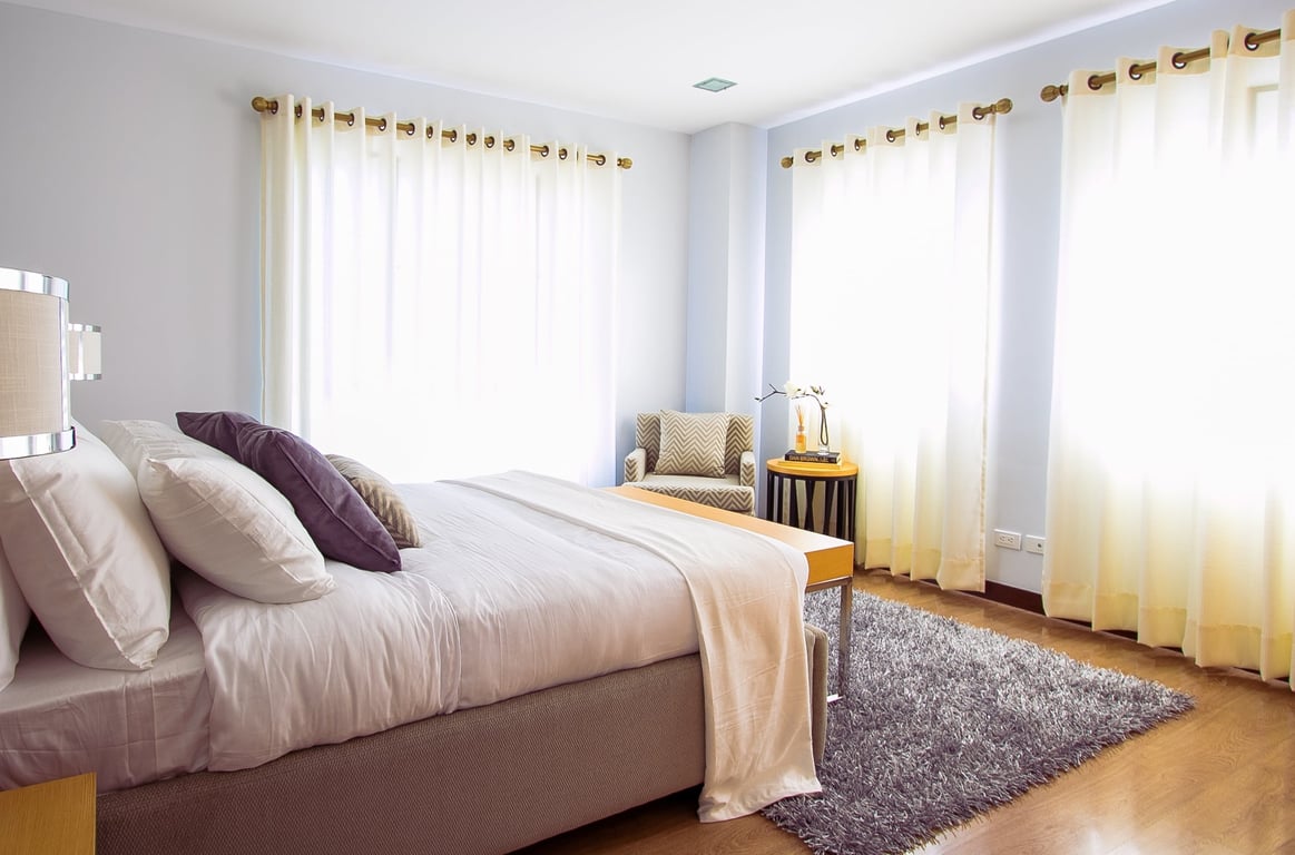 plush bedroom carpet