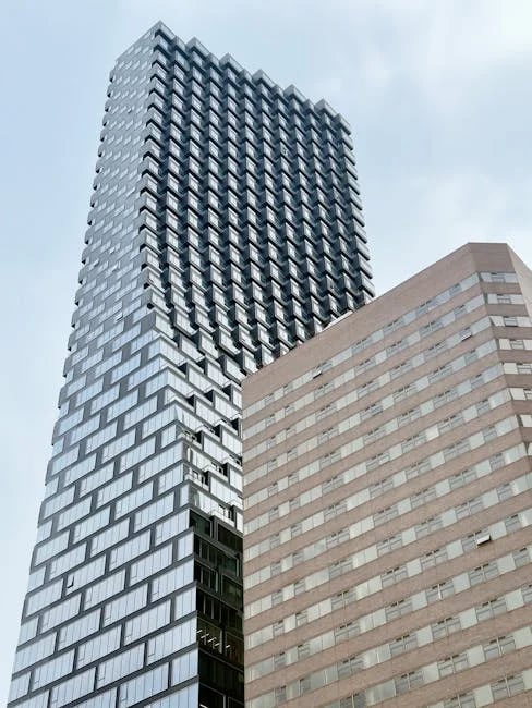 Image describing Top 7 Commercial Real Estate Trends to Watch in 2025