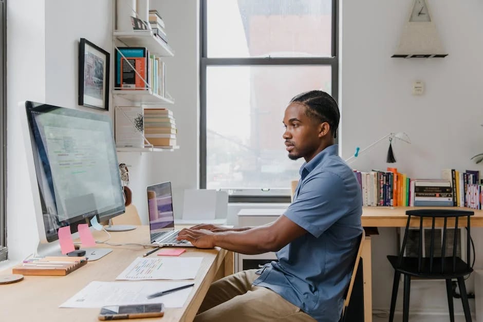Image describing Top 7 Invoicing Tools for Small Business Success in 2025