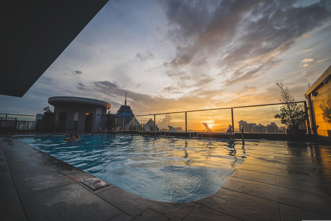 residential swimming pool maintenance