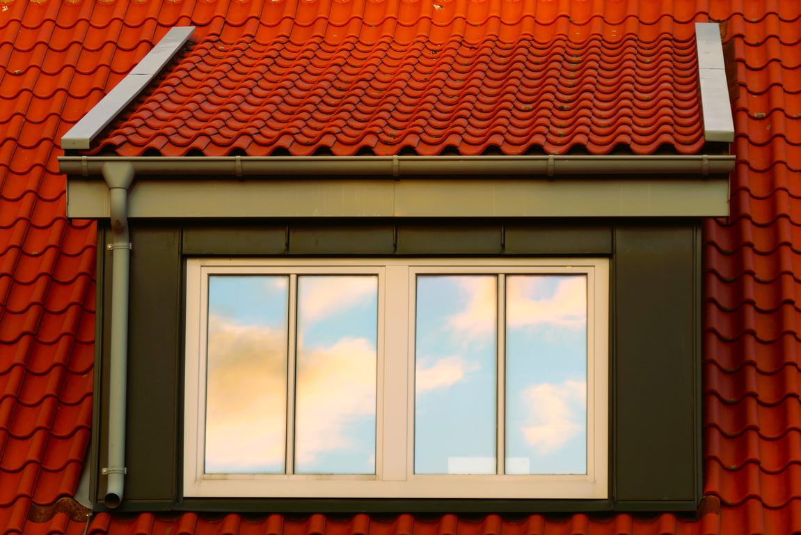 damaged house gutters