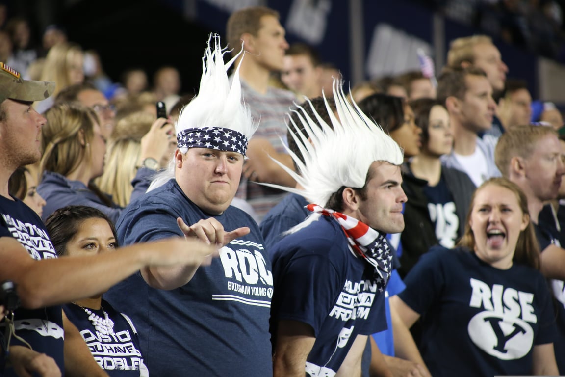 NFL stadium crowd