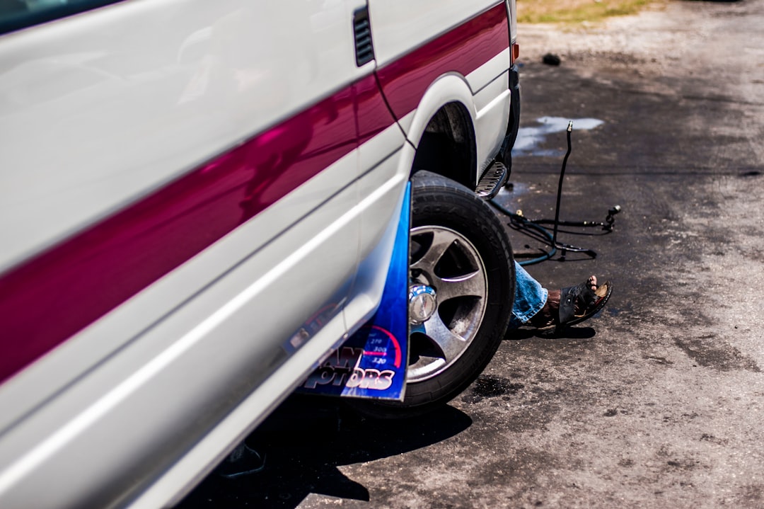 Puncture Repair Near Me: How to Find a Shop That Fixes Tires Safely