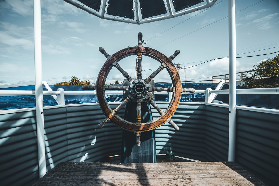 boat helm fishfinder installation