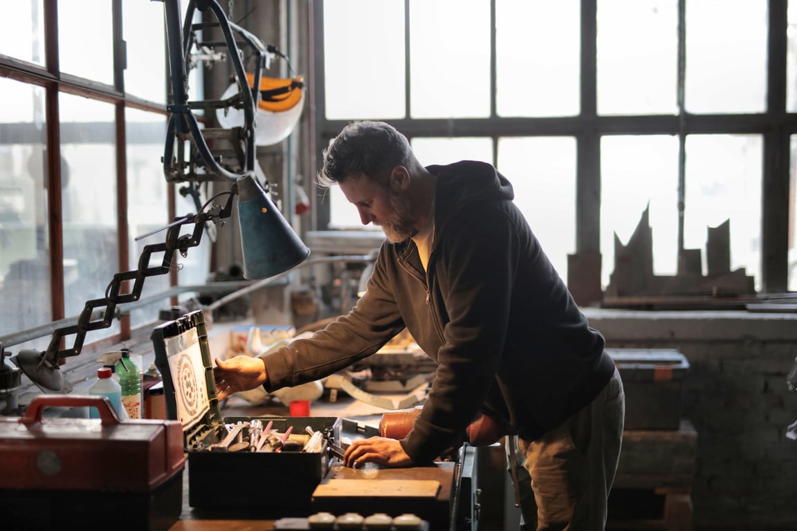 Solar Repair Companies Near Me: How to Find a Qualified Local Technician