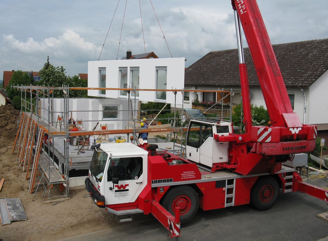 heavy-duty tow truck