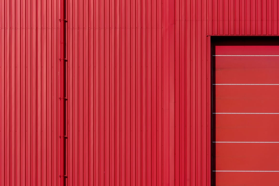 Hörmann Garage Doors: A Homeowner’s Guide to Styles, Features, and Selection