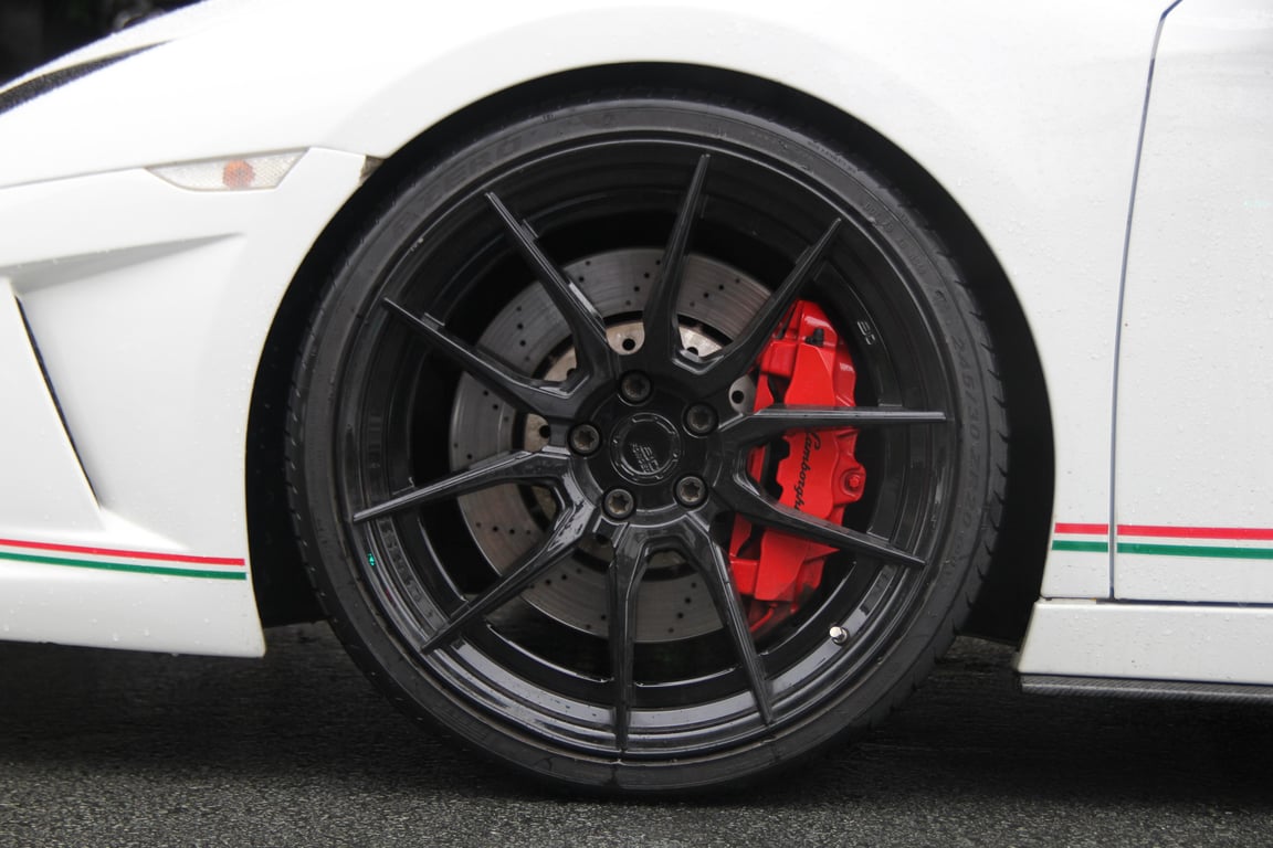 car tire sidewall specification