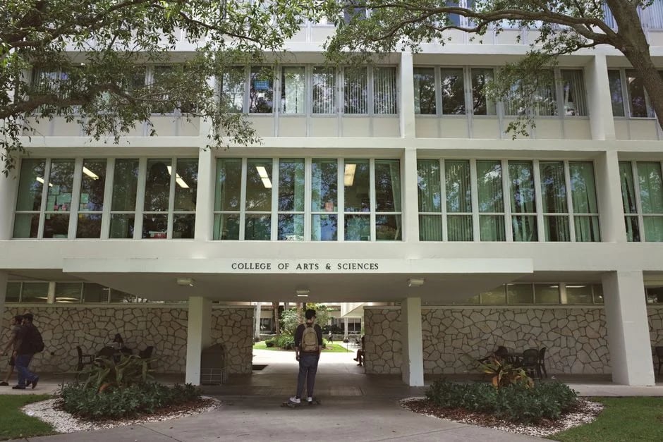 Image describing Top 10 Best MBA Schools in the World 2026—Which Wins?