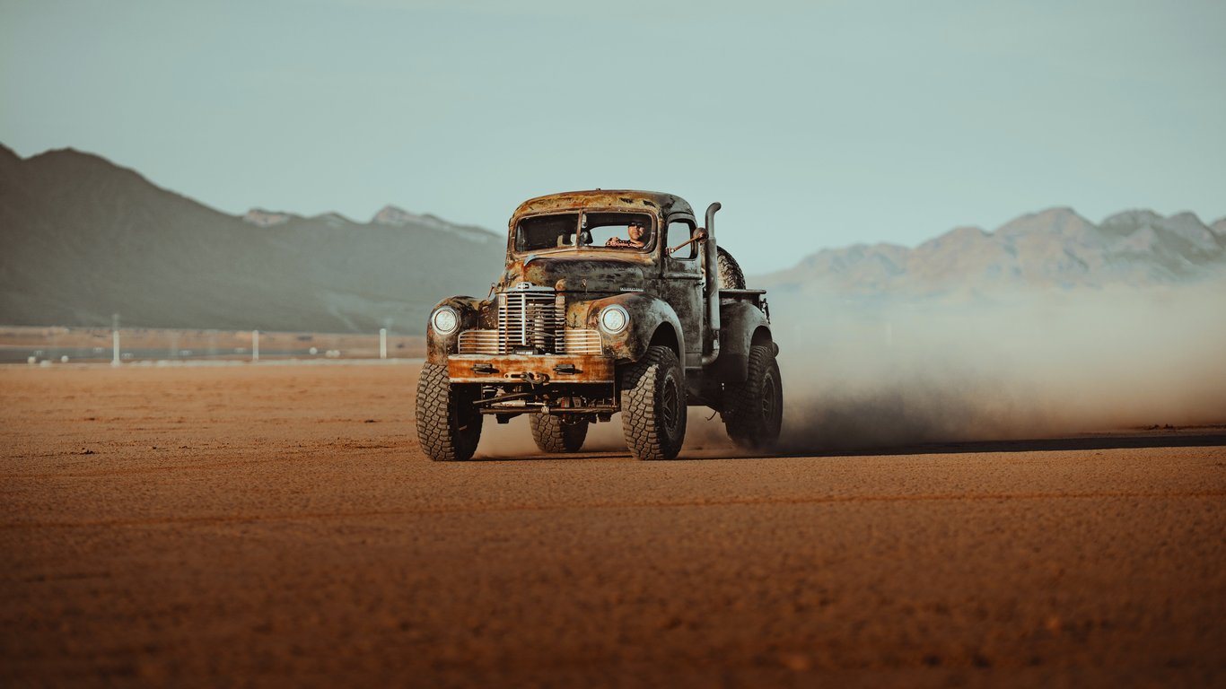 flatbed tow truck