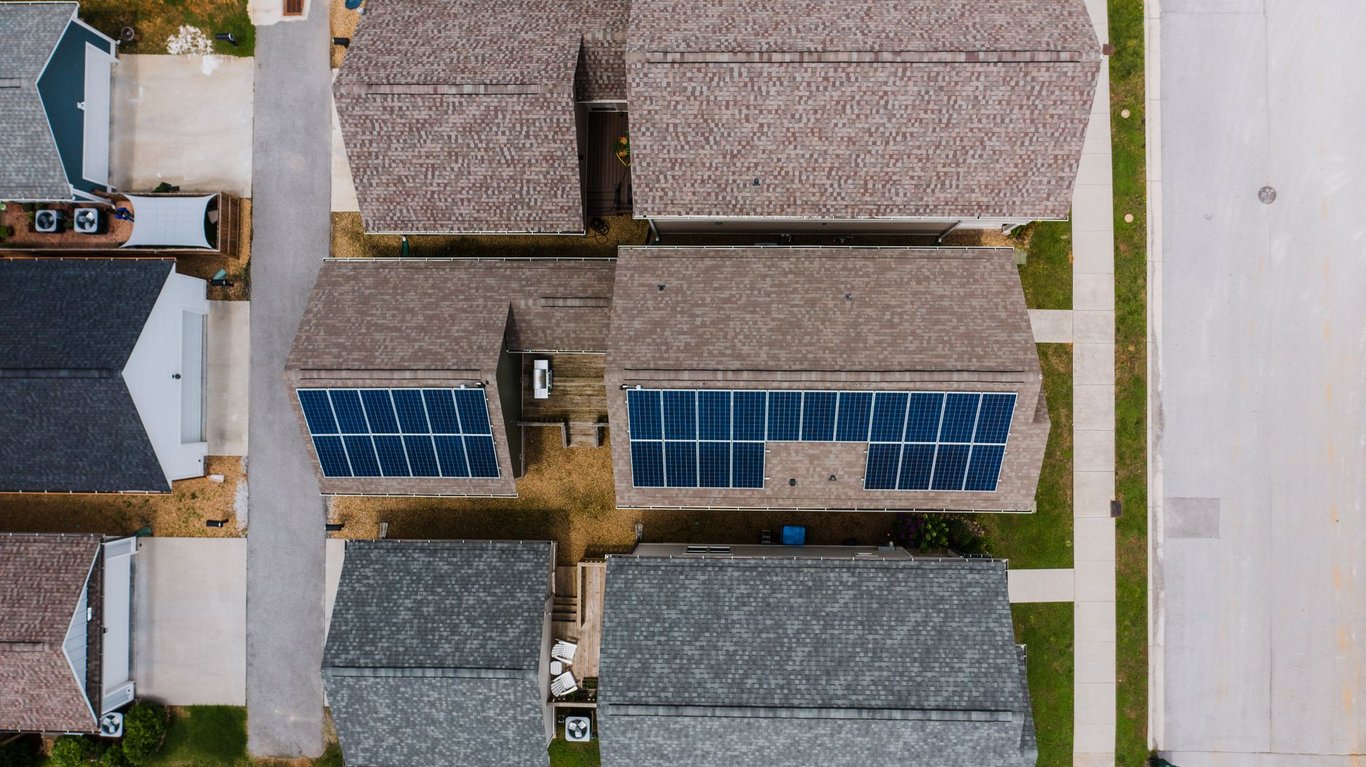 residential rooftop solar panels