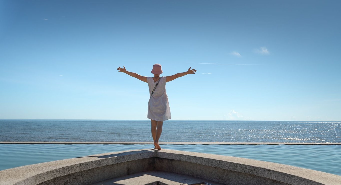Endless Pool Cost: What Homeowners Should Budget Beyond the Base Price