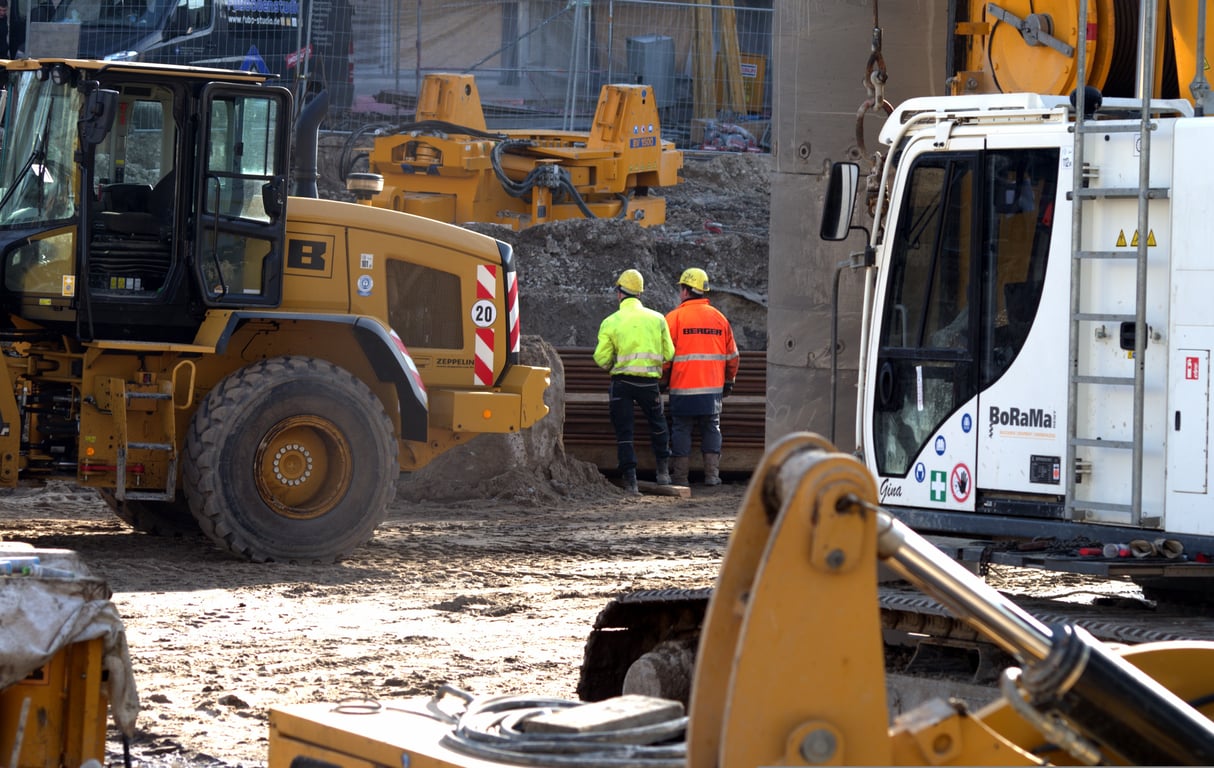 construction site manager