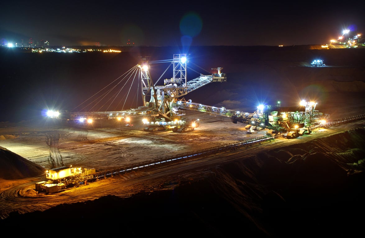 mining excavator haul truck