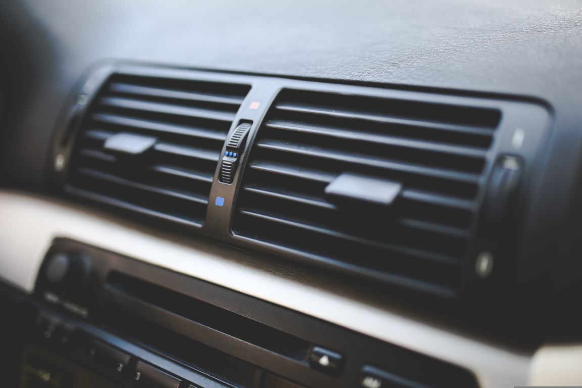 car air conditioning vents