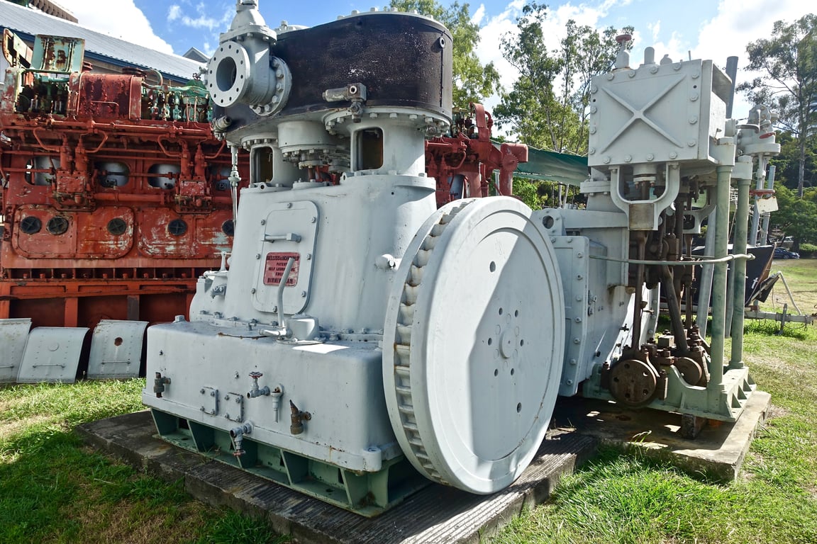 diesel outboard motor