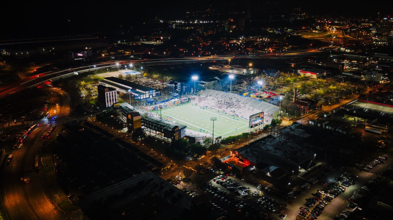 Lions Thanksgiving Game: Detroit’s Defining Football Tradition