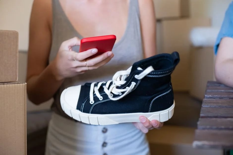 Image describing How to Find the Best Cheap Online Shoes in 2026 Fast?