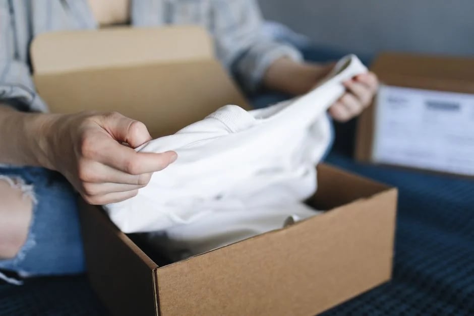 Image describing How to Get Fast Next-Day Delivery Clothes Now (2026)