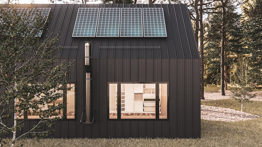 No Cost Solar: What “Free” Solar Offers Really Mean for Homeowners