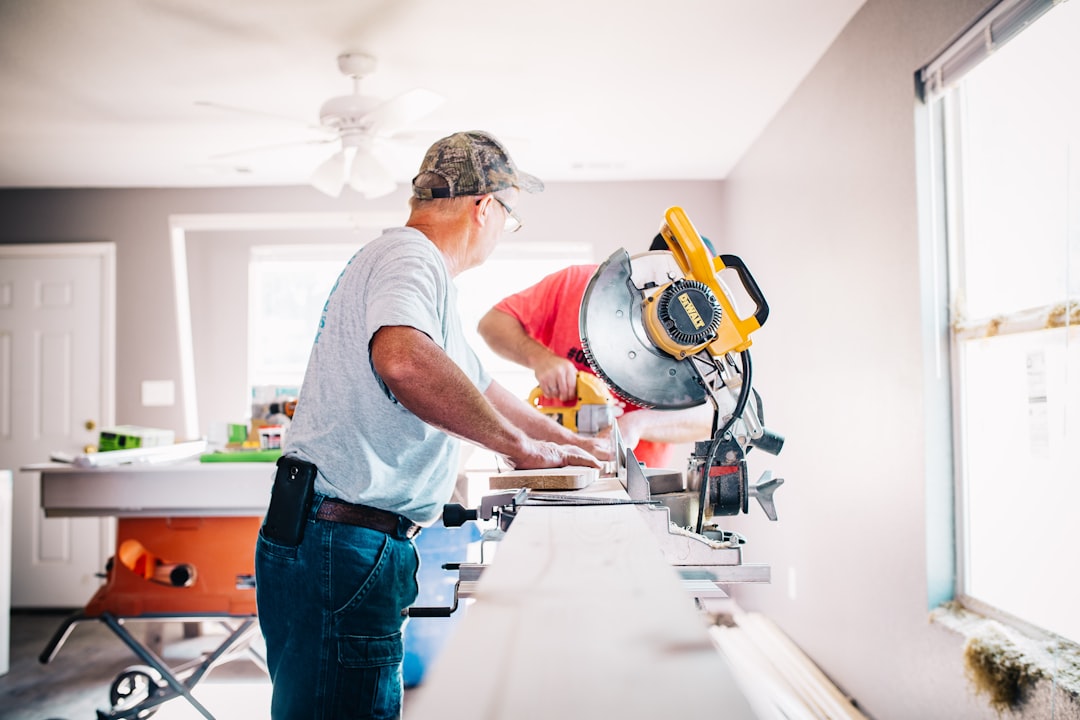 Remodeling Companies Near Me: How to Compare Local Contractors Before You Hire