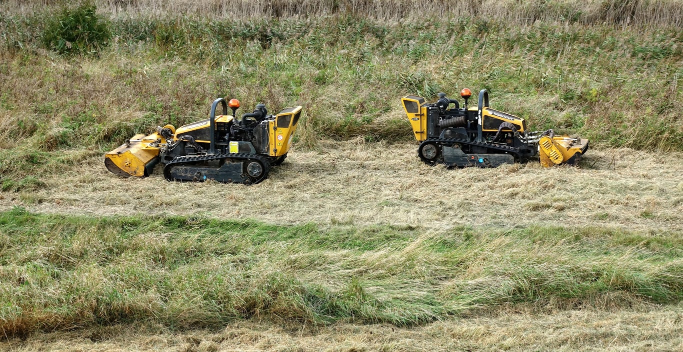 Caterpillar equipment maintenance inspection