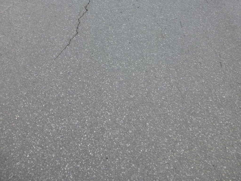 concrete garage floor cracks
