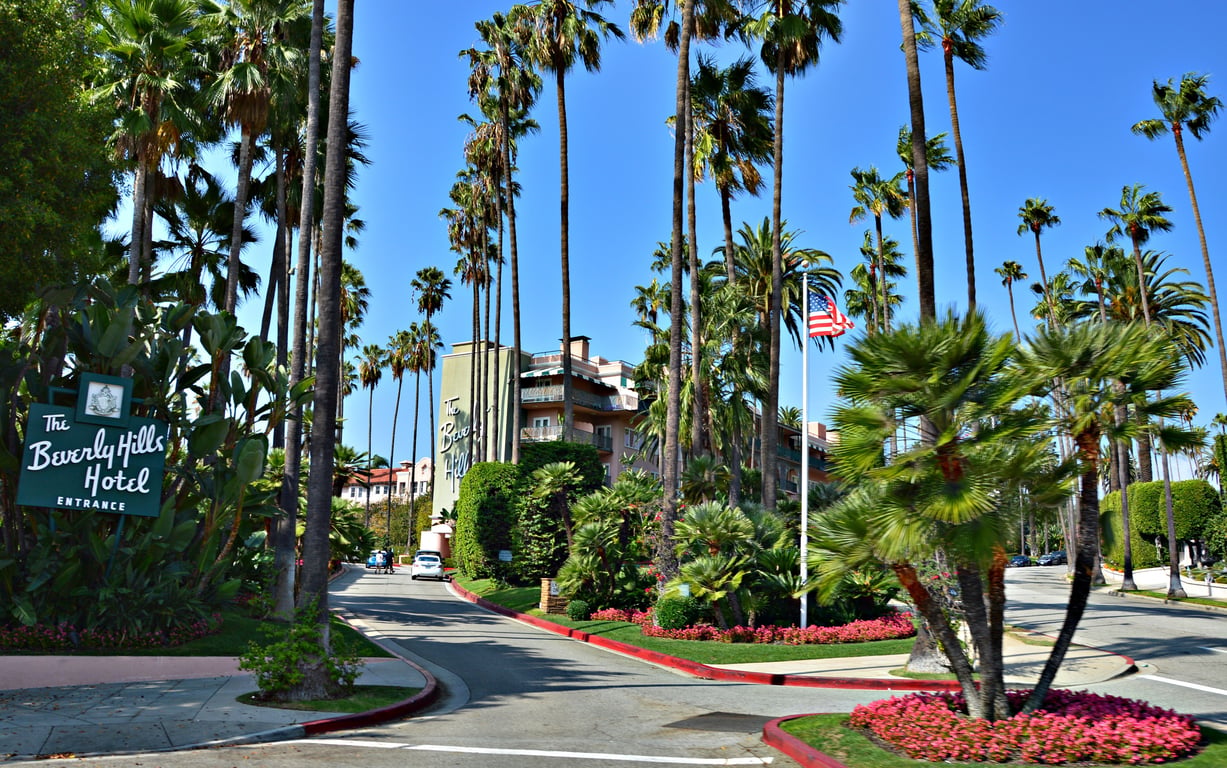 Brisbane California hotel
