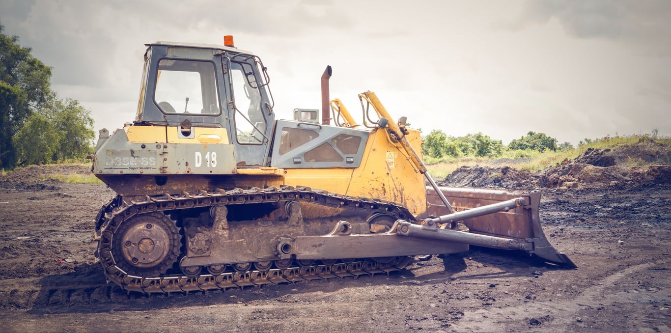 Heavy Wrecker Near Me: How to Choose the Right Heavy-Duty Towing Service