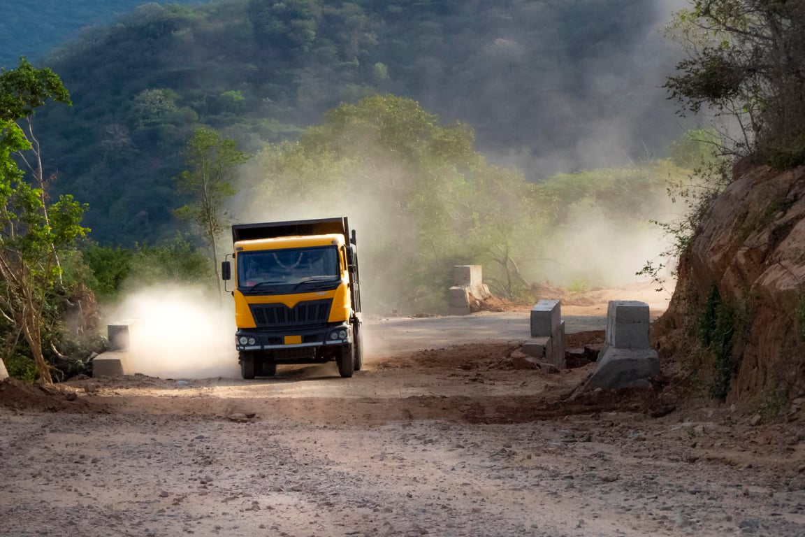heavy-duty roadside truck repair