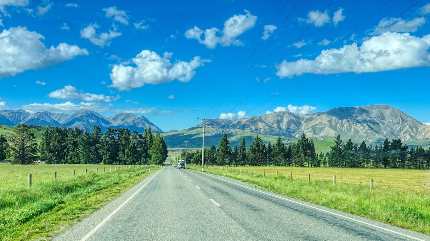 New Zealand scenic road trip